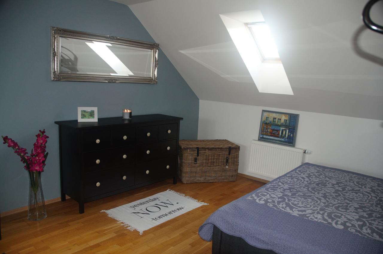 Amazing Angie'S Apartment プラハ エクステリア 写真